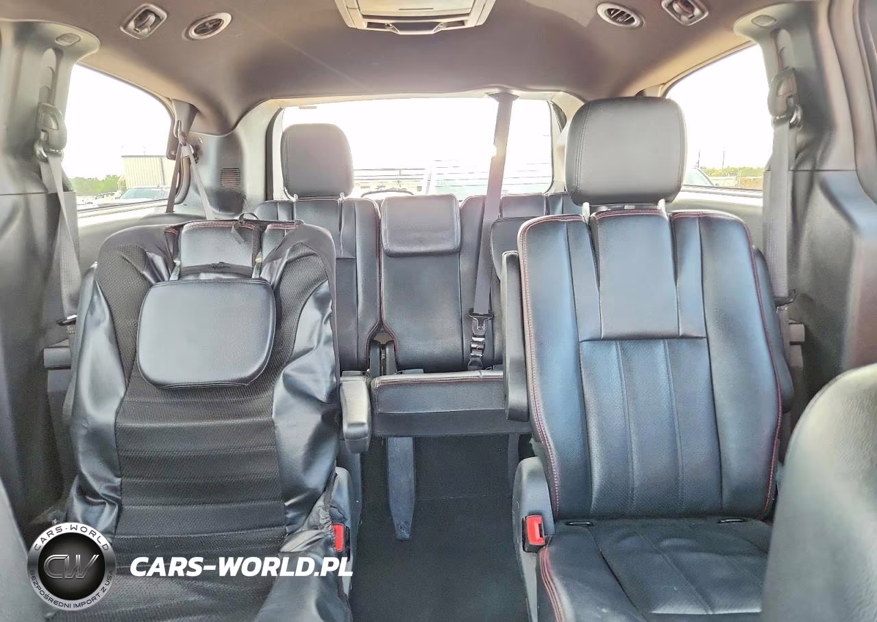 2019 Dodge Grand Caravan Gt VIN:2C4RDGEG2KR769750 - 10