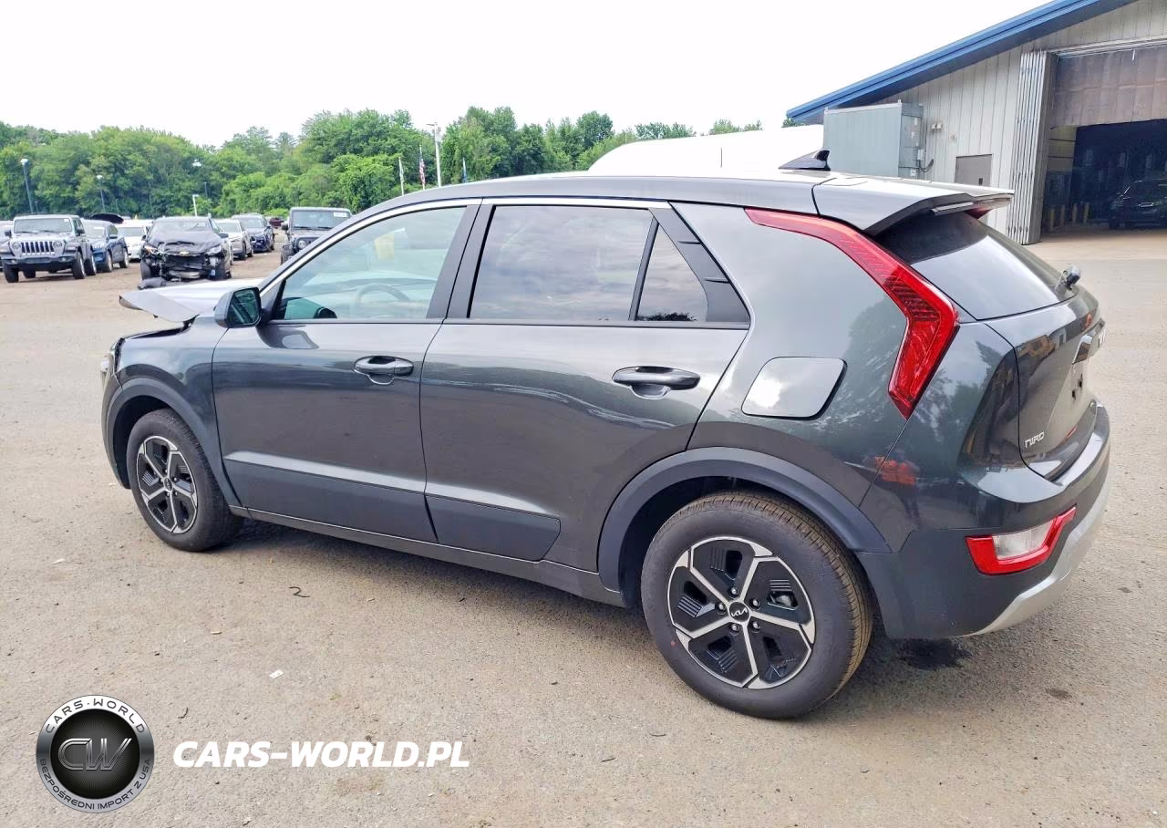 2026 Kia Niro Lx VIN:KNDCP3LE1T5340332 - 2
