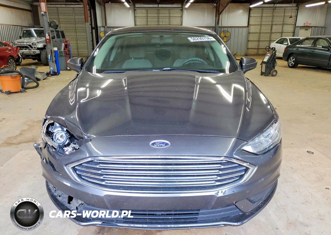 2017 Ford Fusion S VIN:3FA6P0G70HR174452 - 5