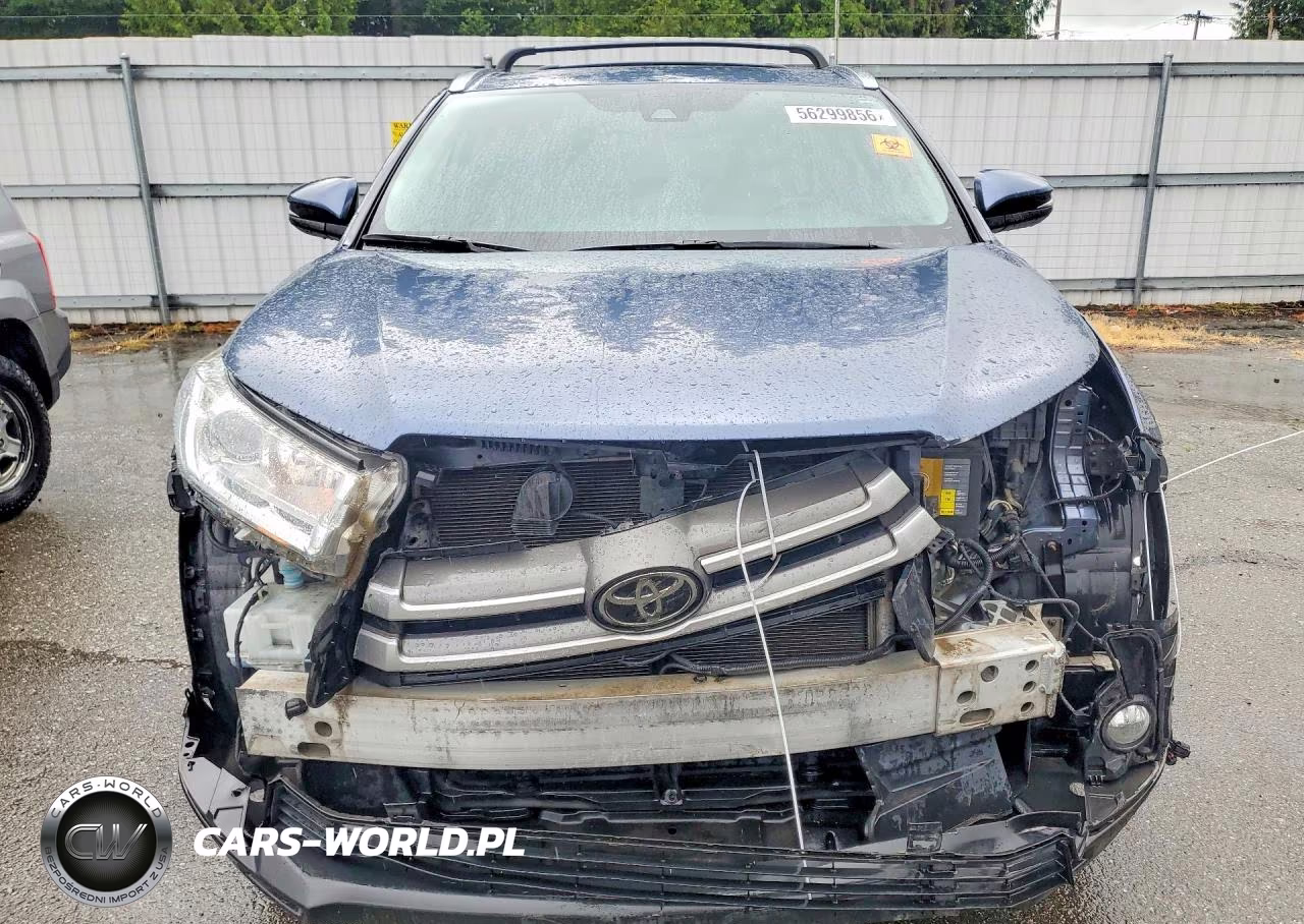 2018 Toyota Highlander Xle VIN:5TDJZRFH2JS820073 - 5