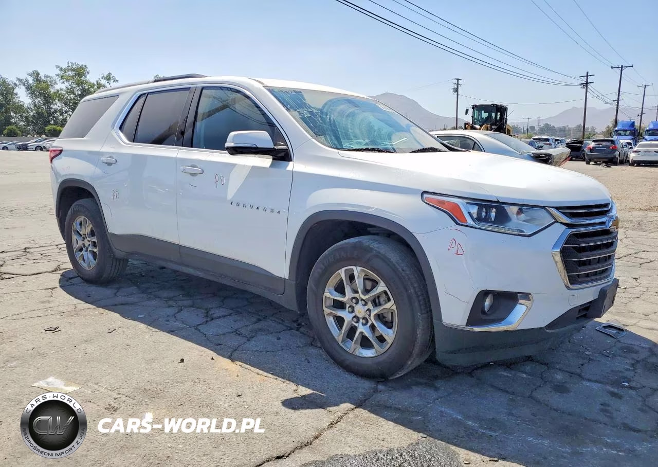 2018 Chevrolet Traverse Lt VIN:1GNERGKW2JJ112761 - 4