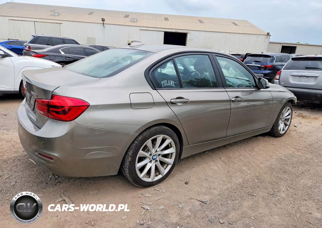 2018 BMW 320 Xi VIN:WBA8E5G57JNV03111 - 3