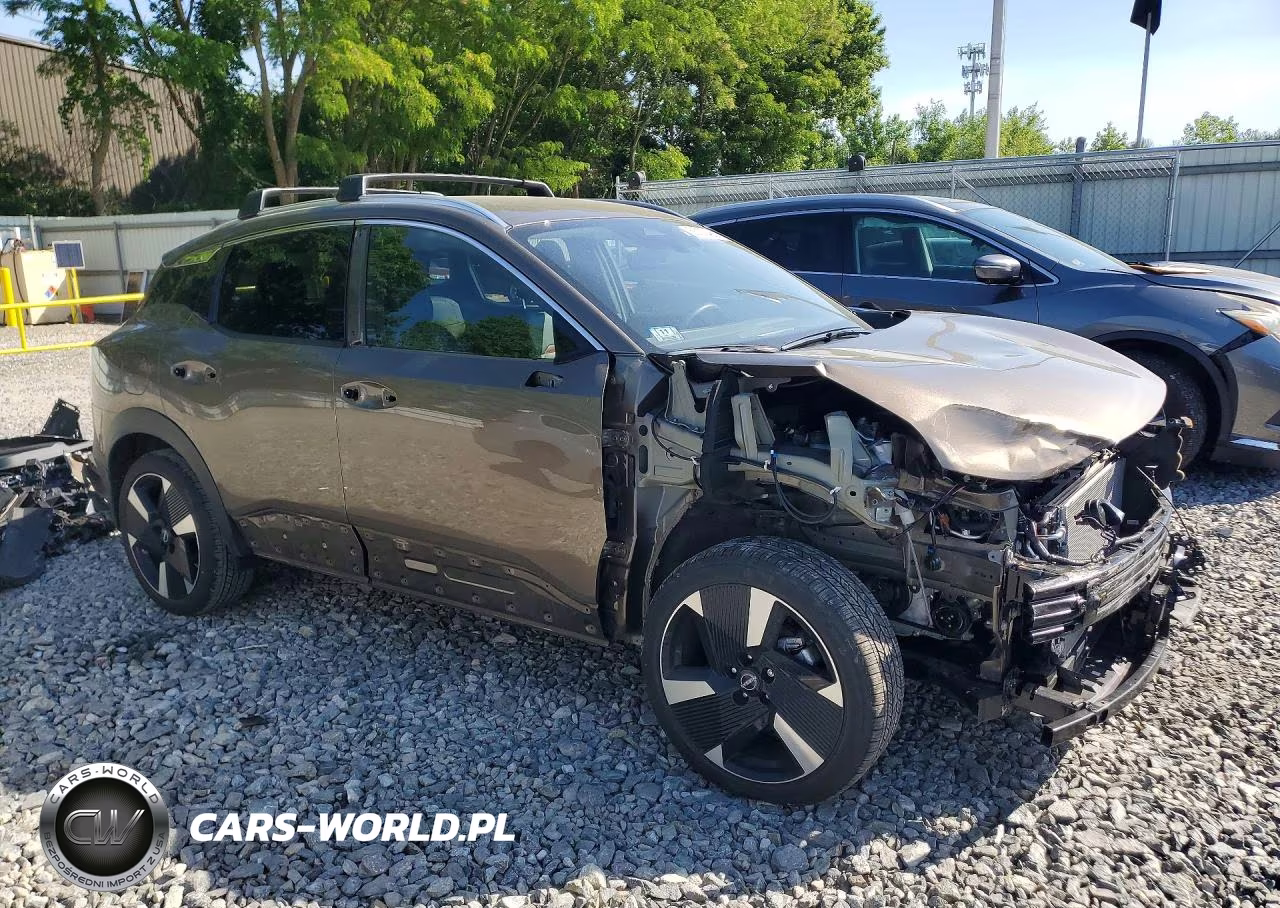 2025 Nissan Kicks Sr VIN:3N8AP6DBXSL311752 - 4