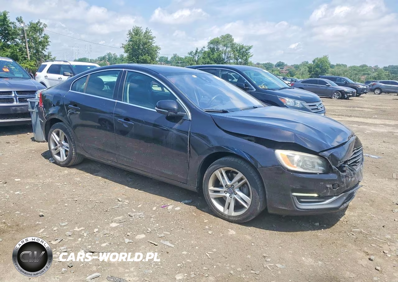 2015 Volvo S60 Premier VIN:YV1612TB6F1307170 - 4