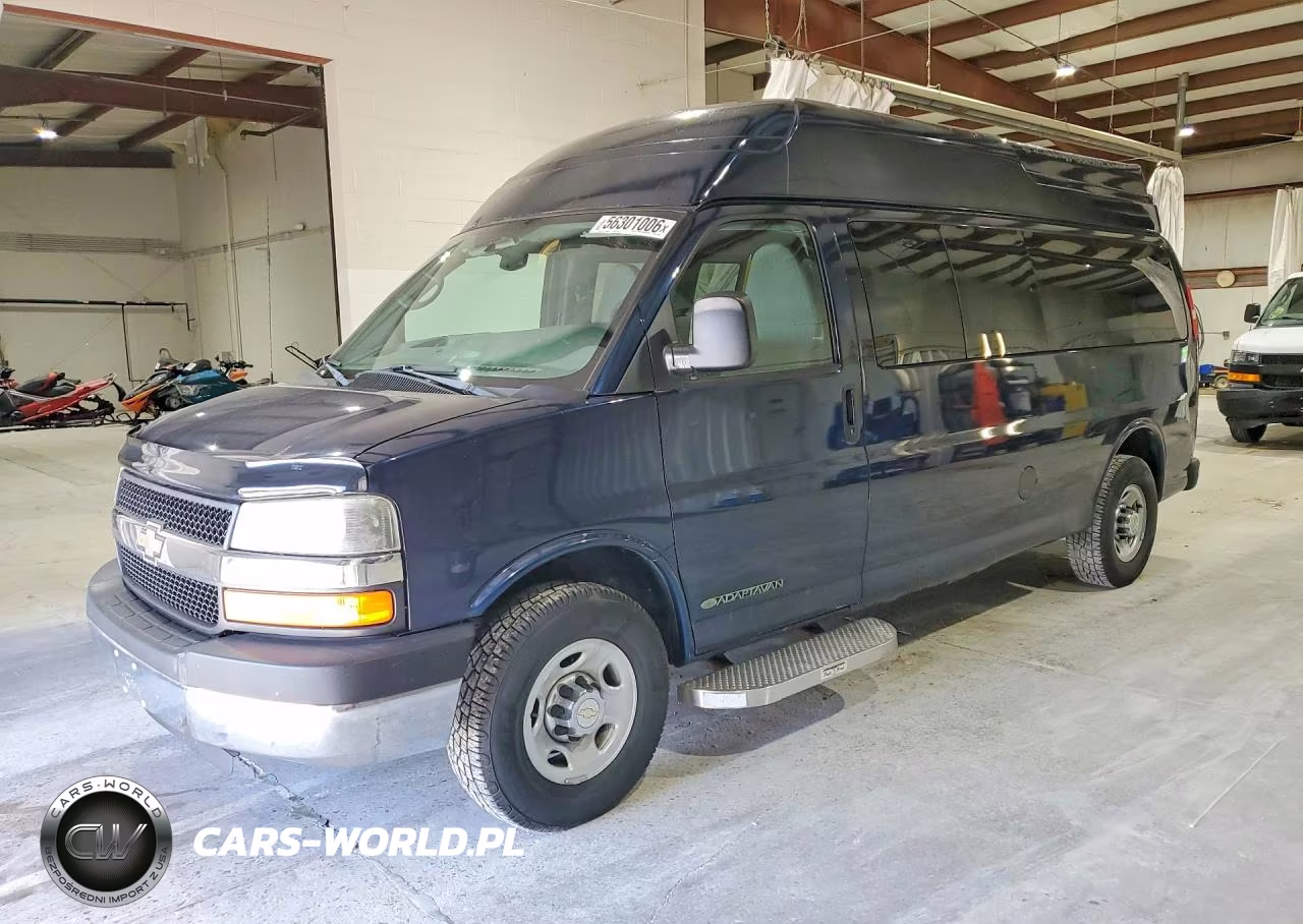 2013 Chevrolet Express G3500 Lt