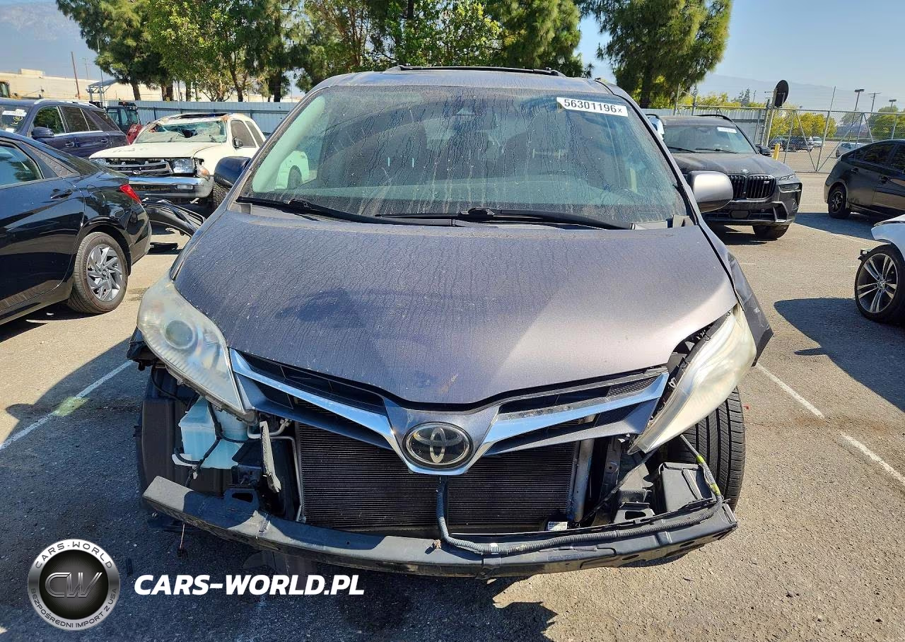 2018 Toyota Sienna Xle 8-Passenger VIN:5TDYZ3DC1JS928218 - 5
