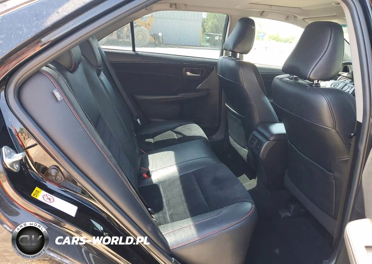 2015 Toyota Camry Xse VIN:4T1BF1FK6FU987593 - 10