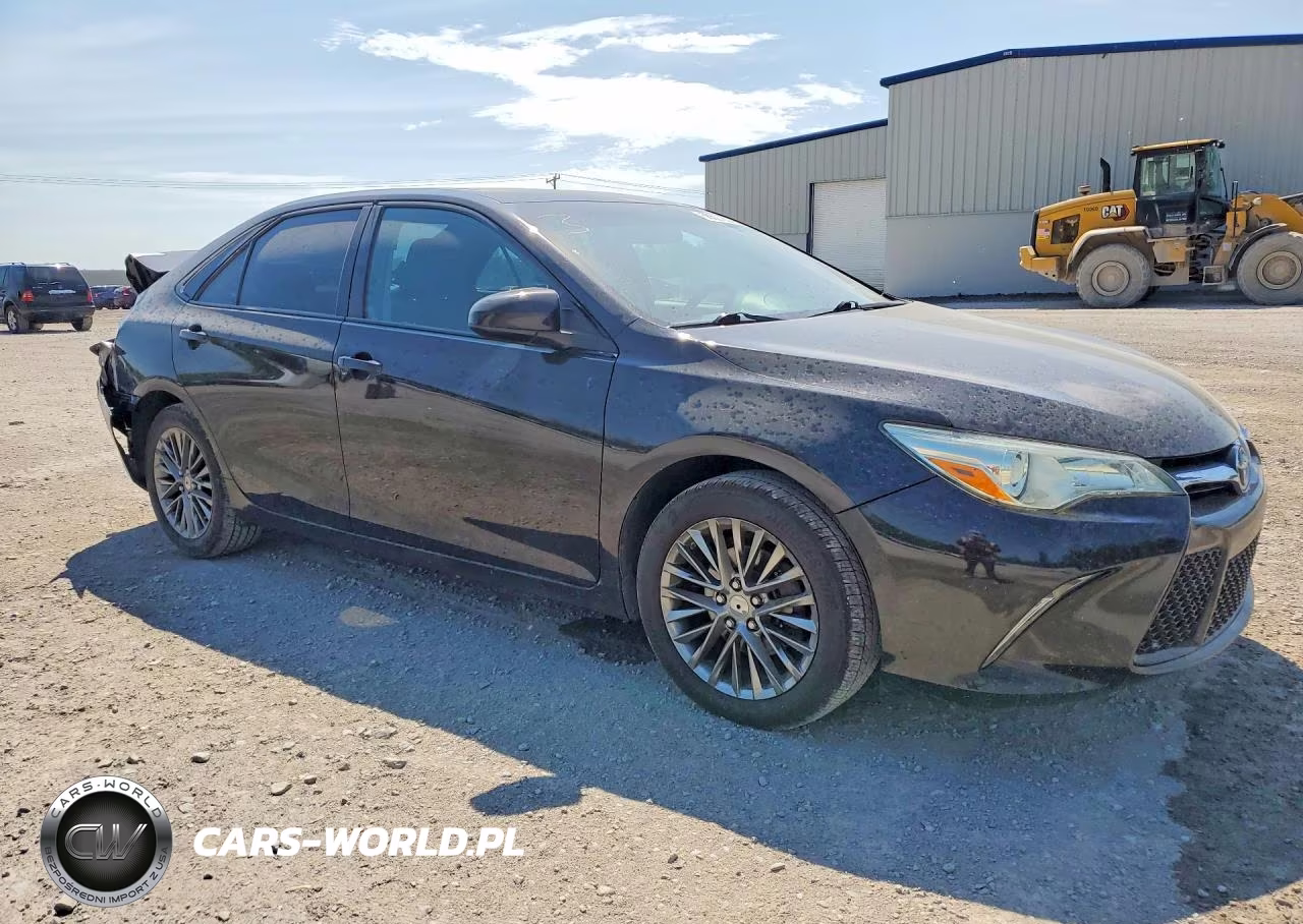 2015 Toyota Camry Xse VIN:4T1BF1FK6FU987593 - 4