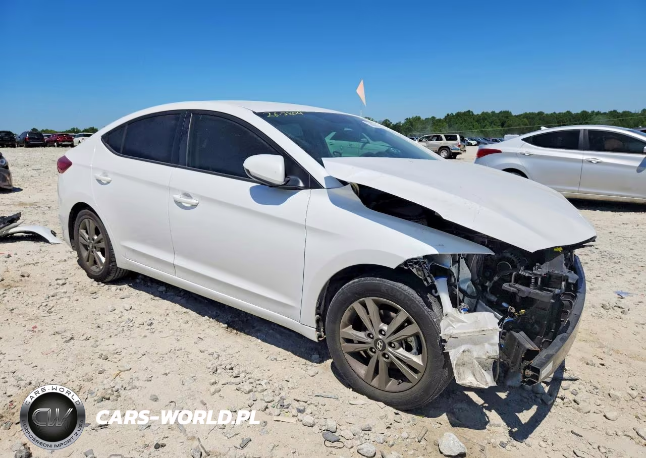 2018 Hyundai Elantra Sel VIN:5NPD84LF6JH397719 - 4