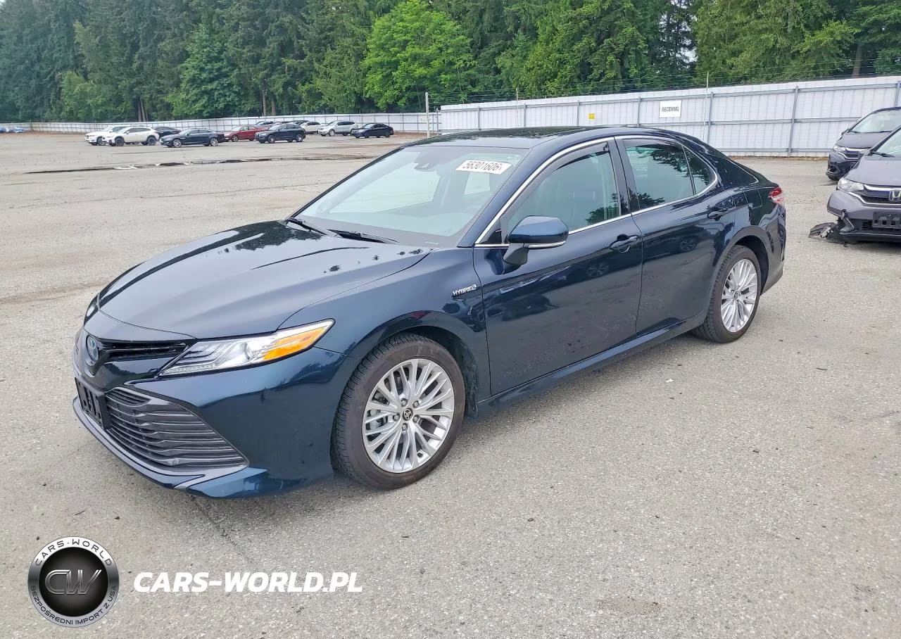 2020 Toyota Camry Xle – zdjęcie 1 z 12