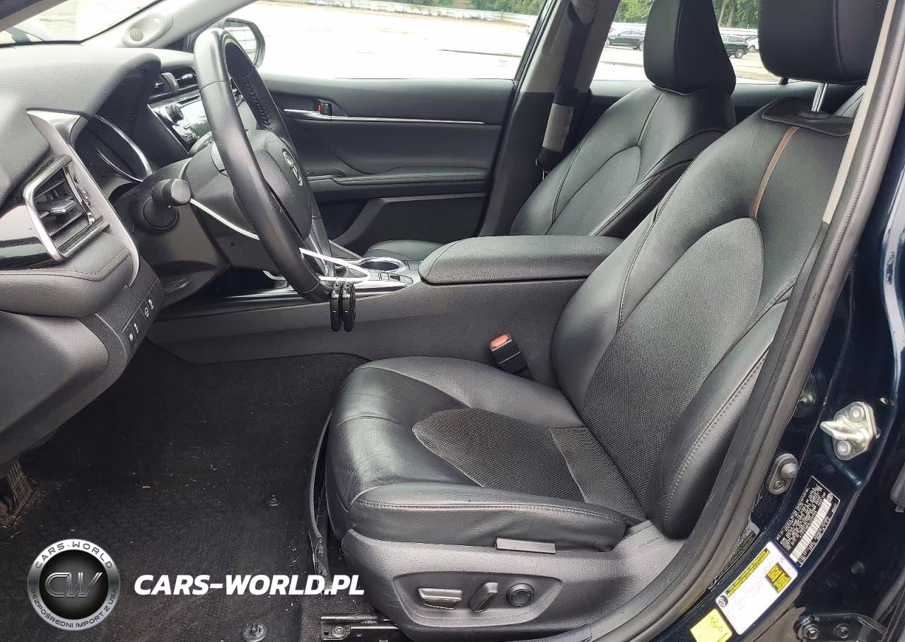 2020 Toyota Camry Xle VIN:4T1F31AK4LU533209 - 7