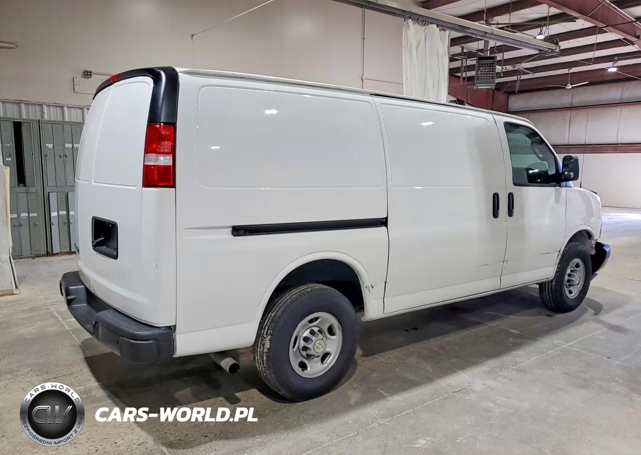 2021 Chevrolet Express G2500 VIN:1GCWGAFP5M1309897 - 3