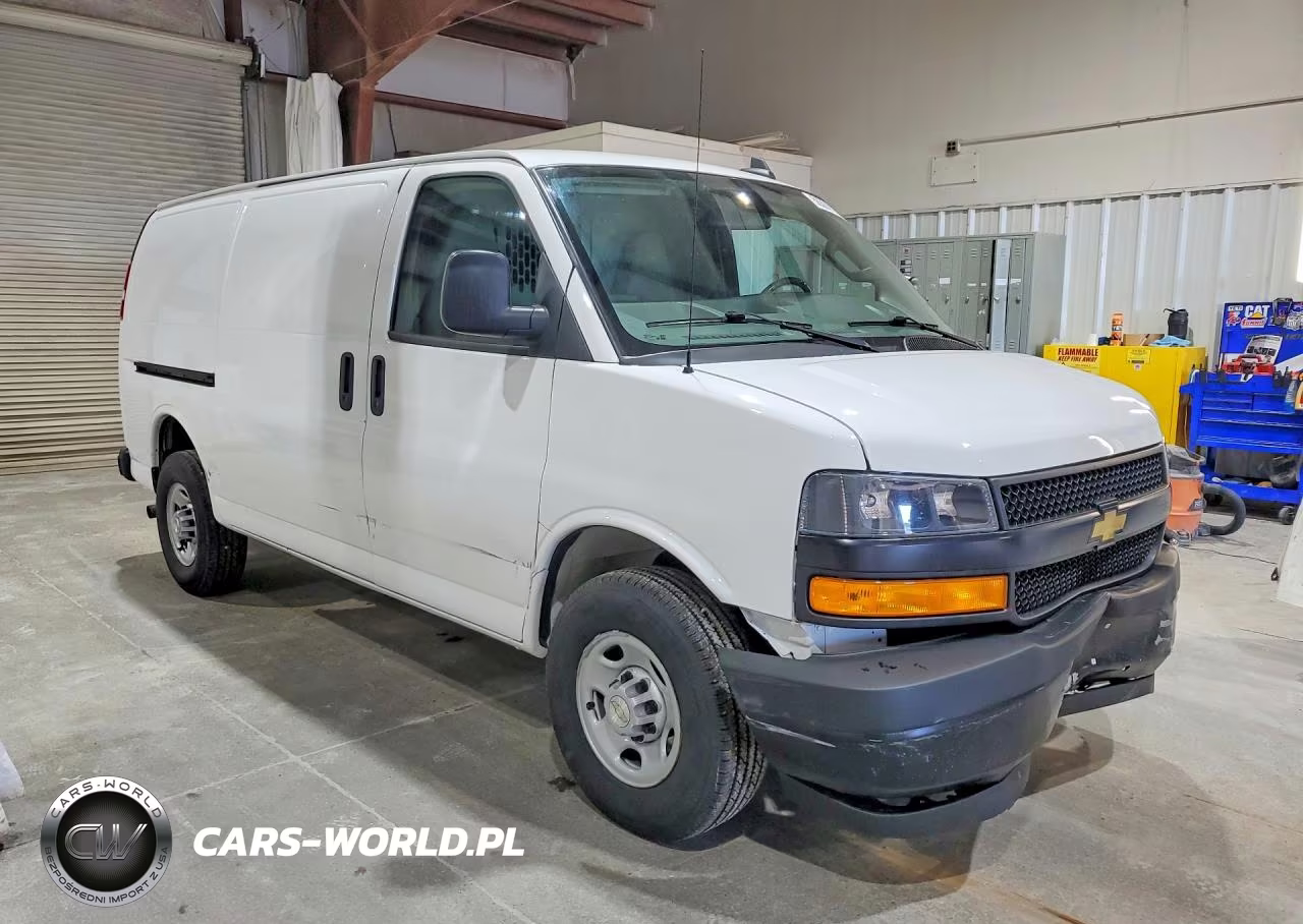 2021 Chevrolet Express G2500 VIN:1GCWGAFP5M1309897 - 4