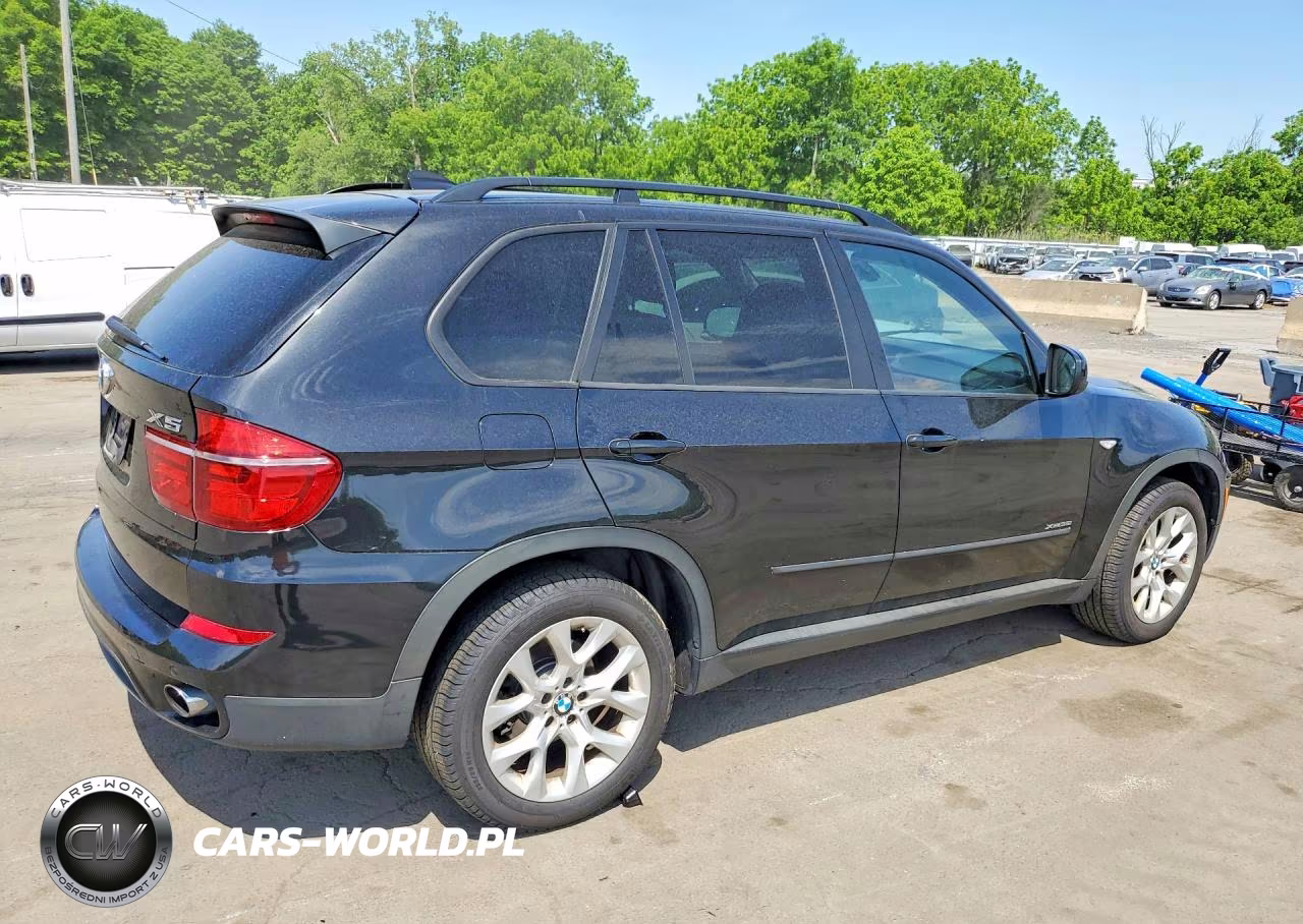 2013 BMW X5 xDrive35I VIN:5UXZV4C52D0G53489 - 3