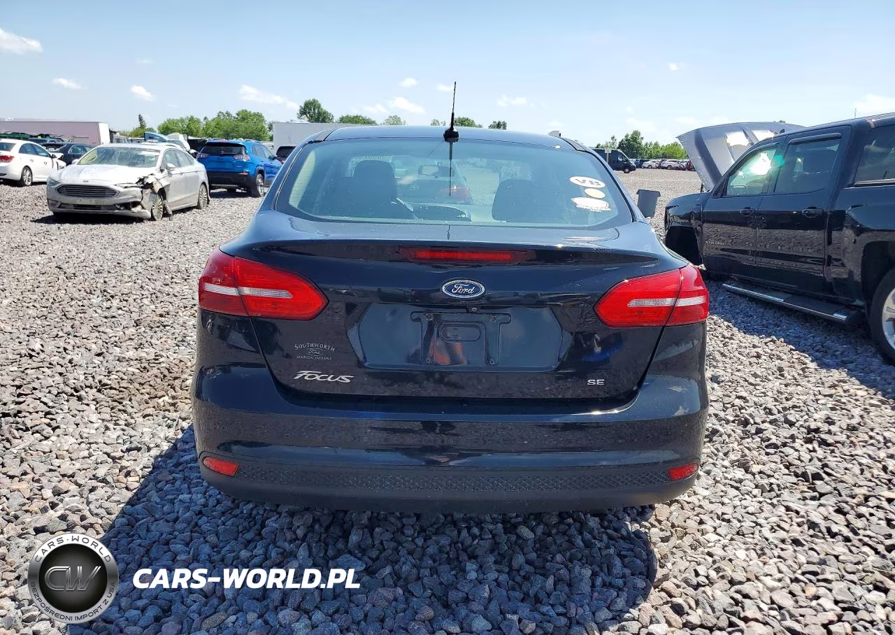 2017 Ford Focus Se VIN:1FADP3F29HL291945 - 6