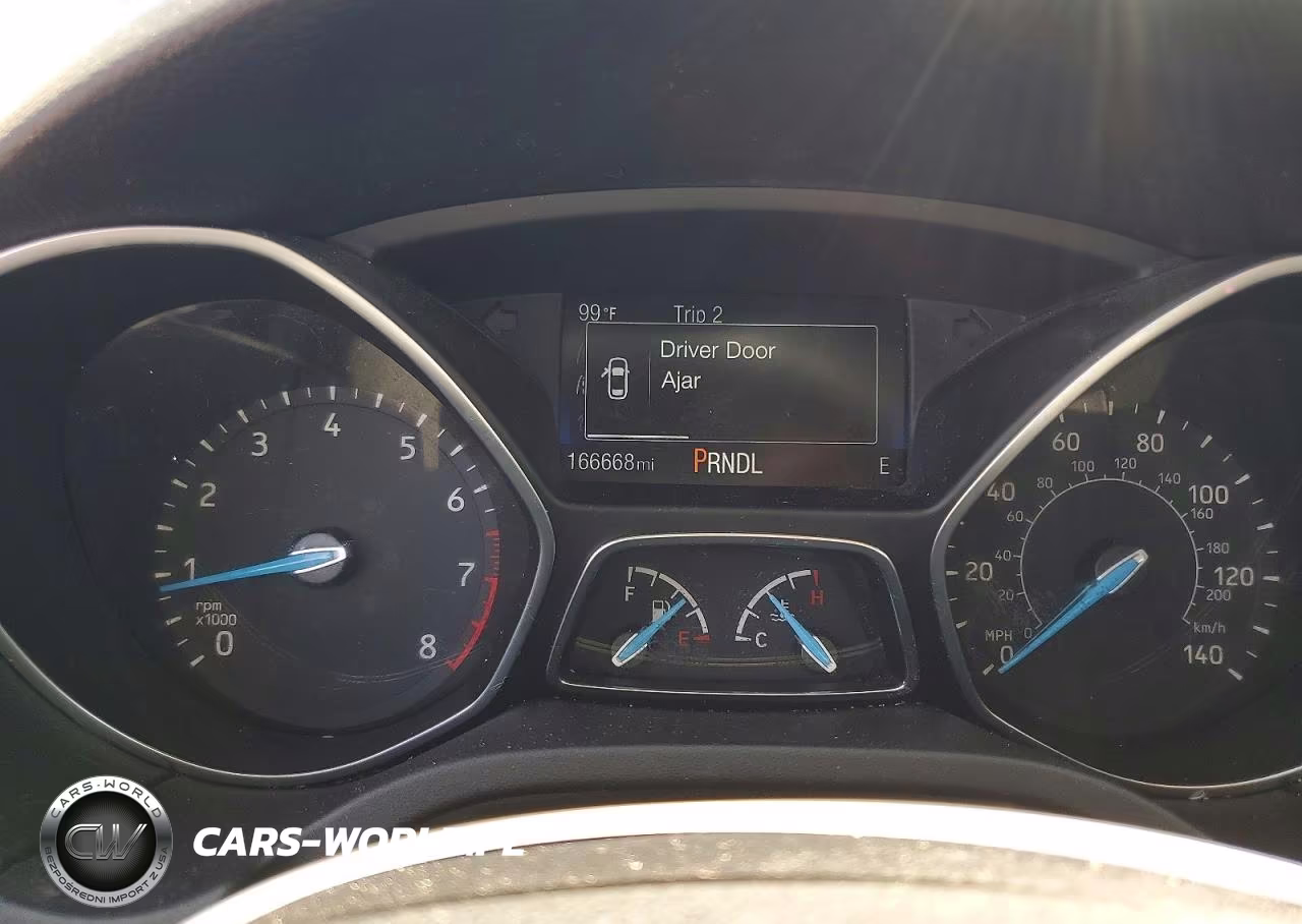 2017 Ford Focus Se VIN:1FADP3F29HL291945 - 9