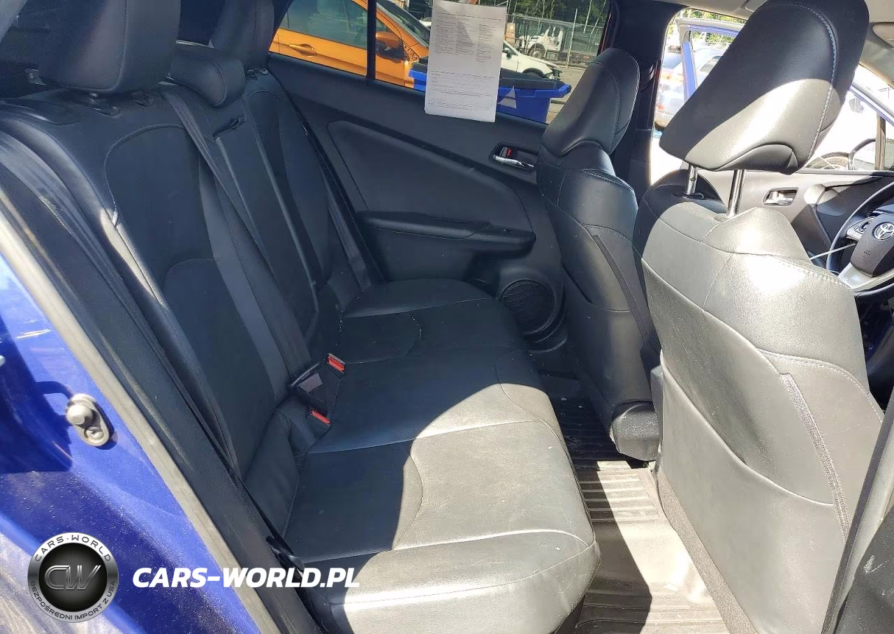 2017 Toyota Prius Three Touring VIN:JTDKARFU2H3529187 - 11