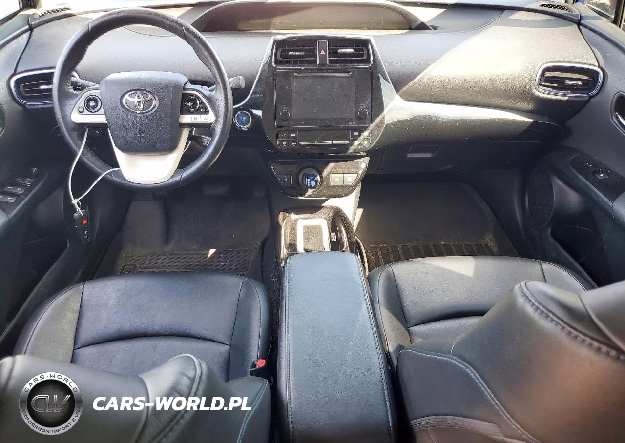 2017 Toyota Prius Three Touring VIN:JTDKARFU2H3529187 - 8