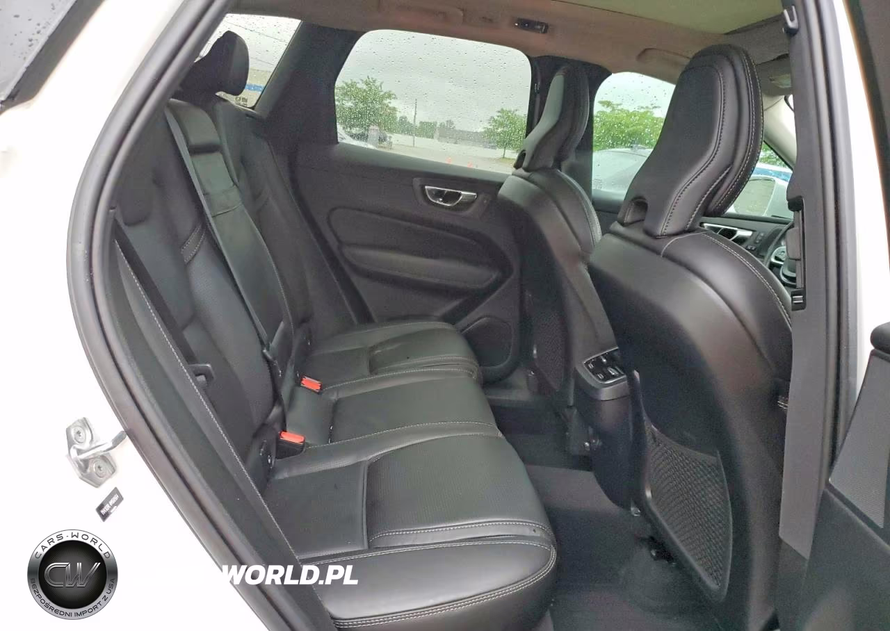 2021 Volvo Xc60 T5 Inscription VIN:YV4102RL4M1689664 - 11