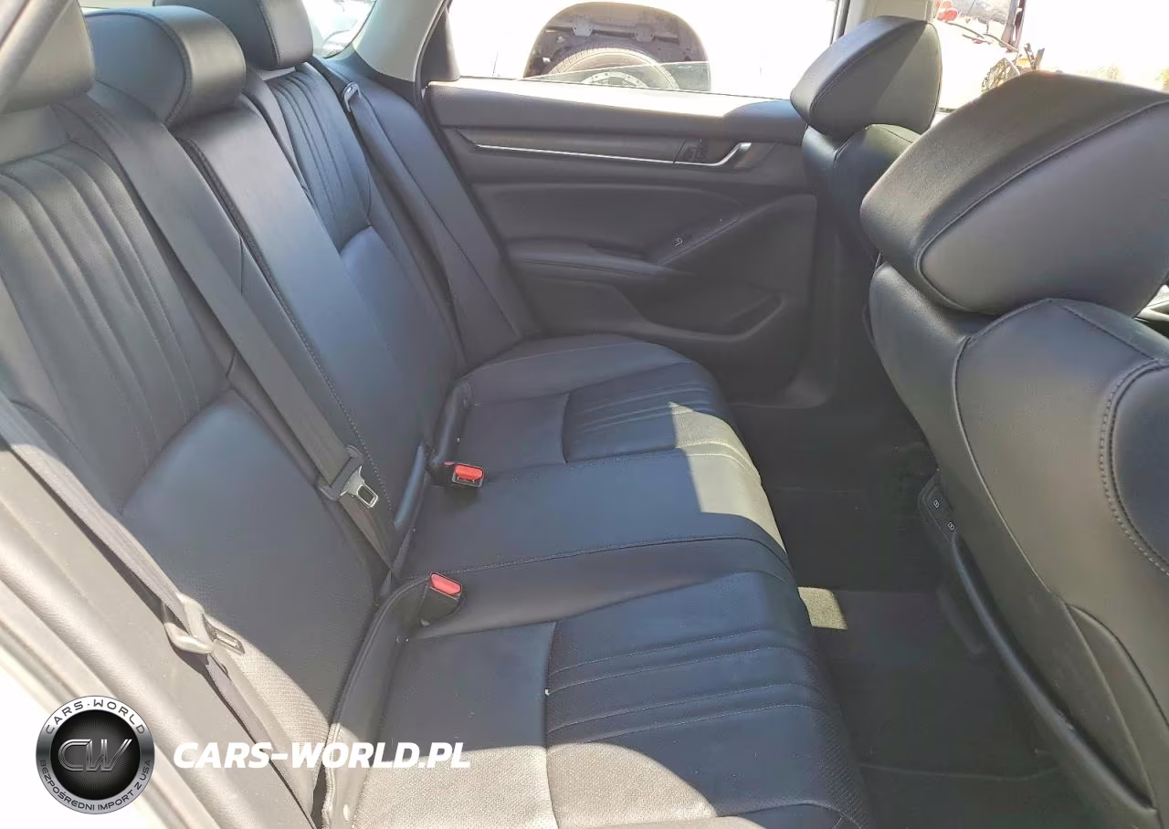 2022 Honda Accord Touring Hybrid VIN:1HGCV3F96NA020780 - 10