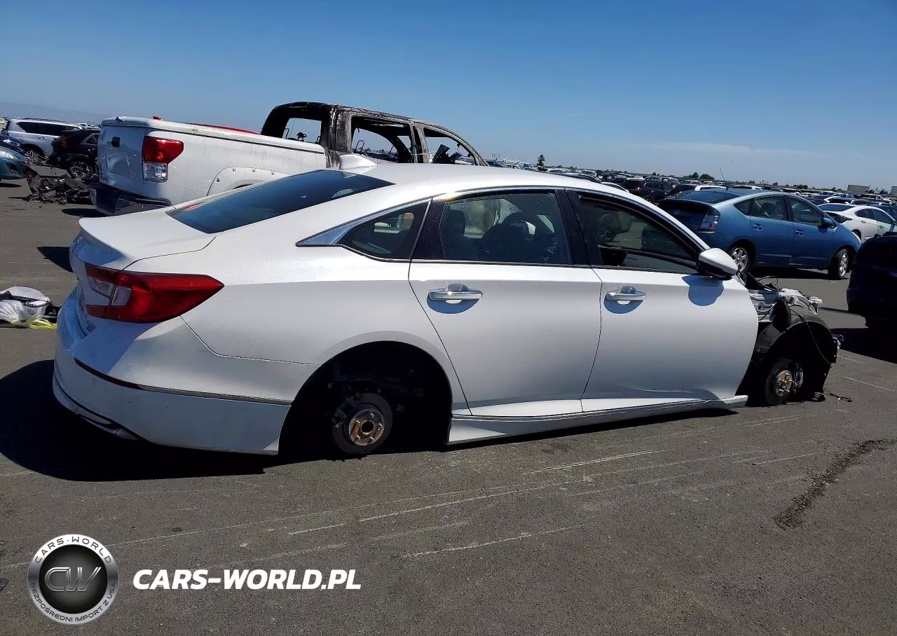 2022 Honda Accord Touring Hybrid VIN:1HGCV3F96NA020780 - 3