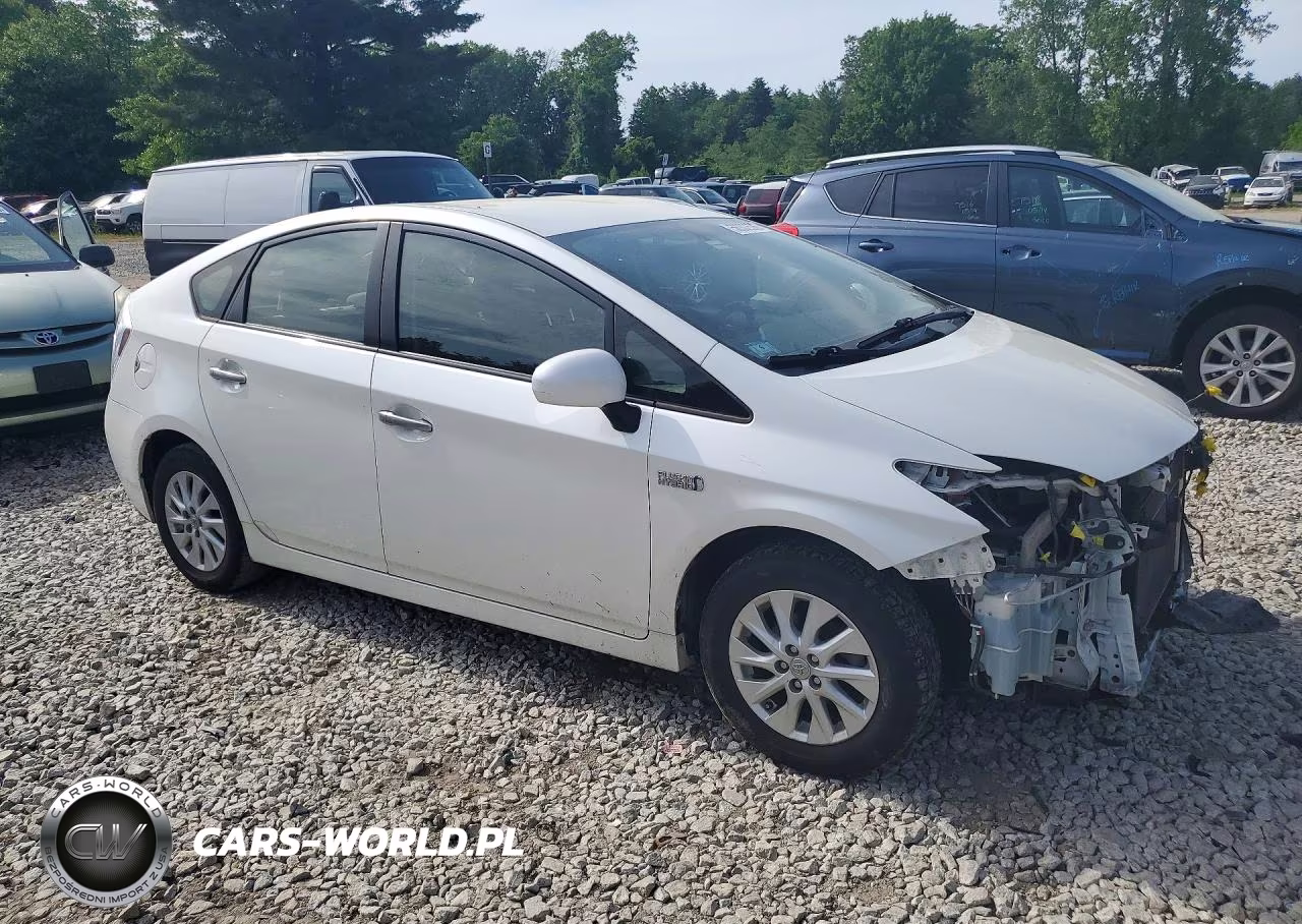 2013 Toyota Prius Plug-In Hybrid Base VIN:JTDKN3DP9D3044859 - 4