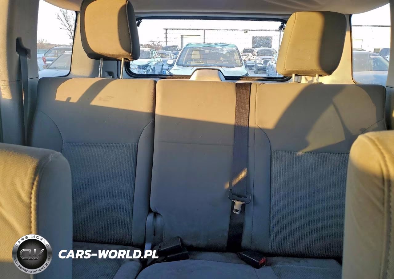 2008 Jeep Liberty Sport VIN:1J8GN28K18W174680 - 10