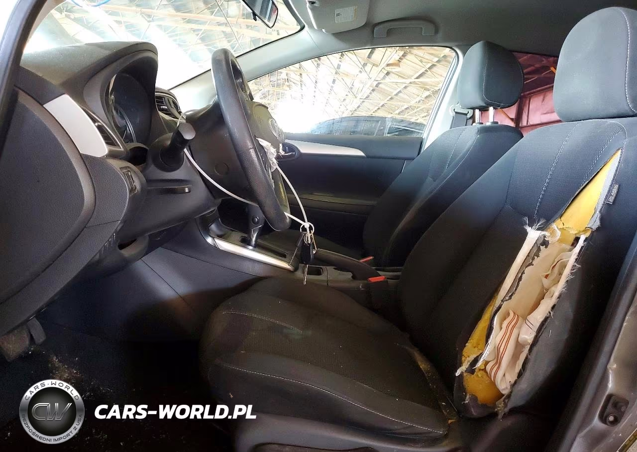 2018 Nissan Sentra S VIN:3N1AB7AP6JY303734 - 7