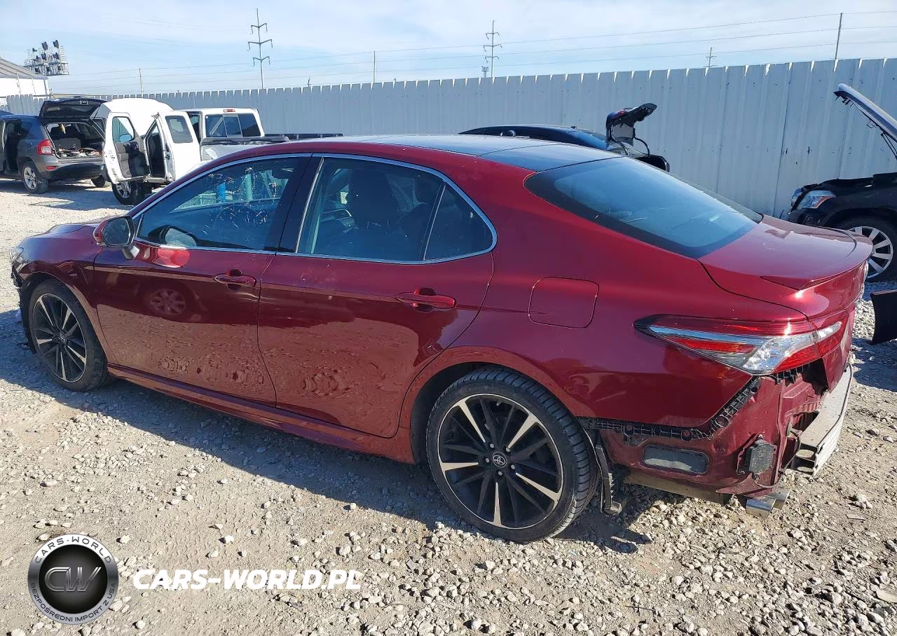 2018 Toyota Camry Xse VIN:4T1B61HK8JU643270 - 2