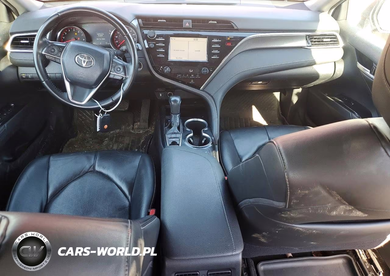 2018 Toyota Camry Xse VIN:4T1B61HK8JU643270 - 8