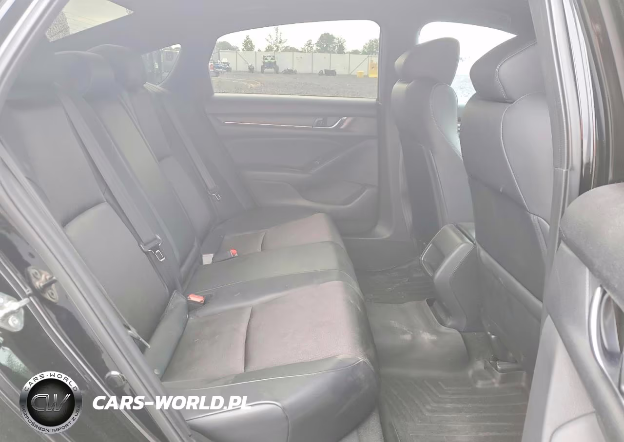 2018 Honda Accord Sport VIN:1HGCV1F36JA166266 - 10