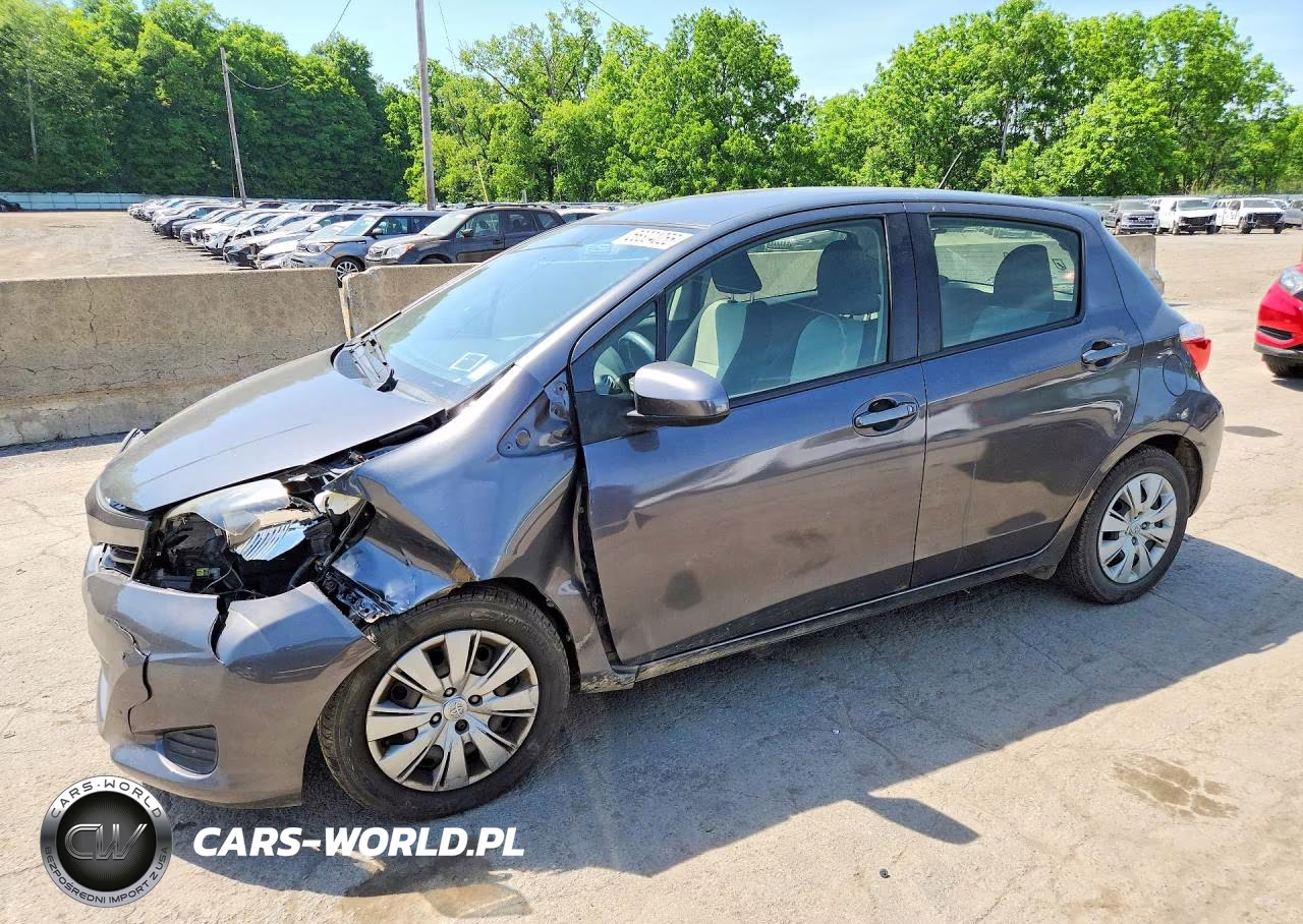 2014 Toyota Yaris 5-Door L