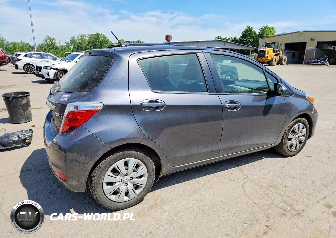 2014 Toyota Yaris 5-Door L VIN:JTDKTUD36ED587395 - 3