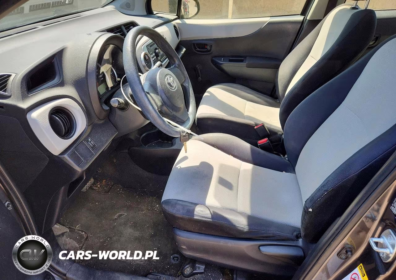 2014 Toyota Yaris 5-Door L VIN:JTDKTUD36ED587395 - 7