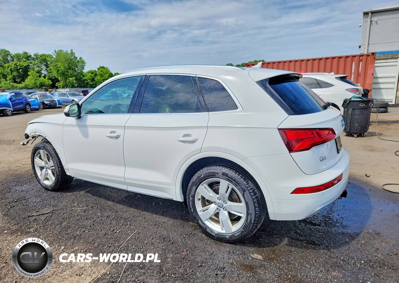2019 Audi Q5 Premium Plus VIN:WA1BNAFY0K2067048 - 2