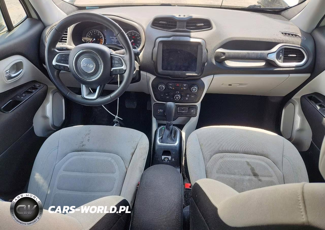 2018 Jeep Renegade Latitude VIN:ZACCJBBB4JPG75558 - 8