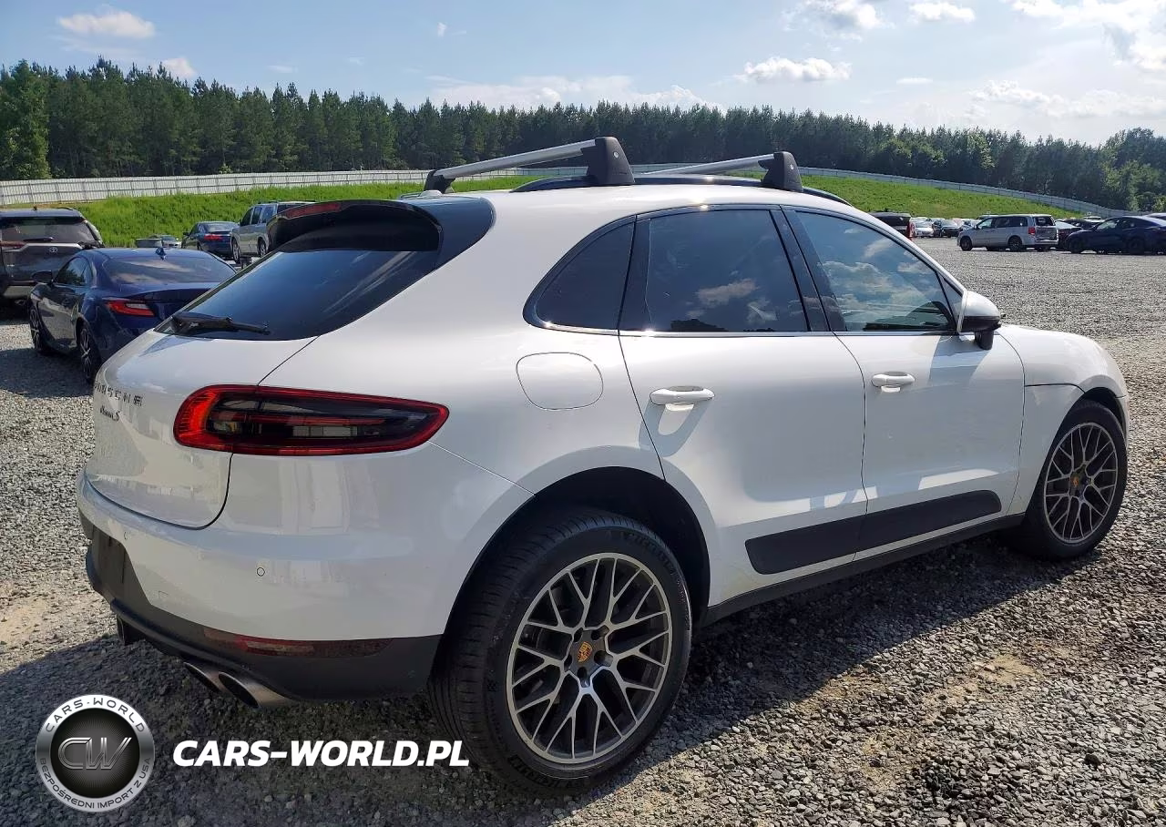 2016 Porsche Macan S VIN:WP1AB2A58GLB50238 - 3