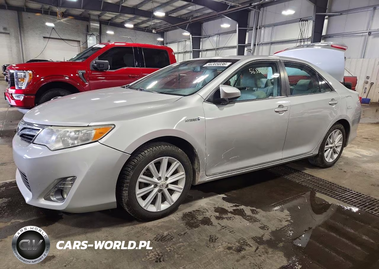 2012 Toyota Camry Hybrid Xle – zdjęcie 1 z 13