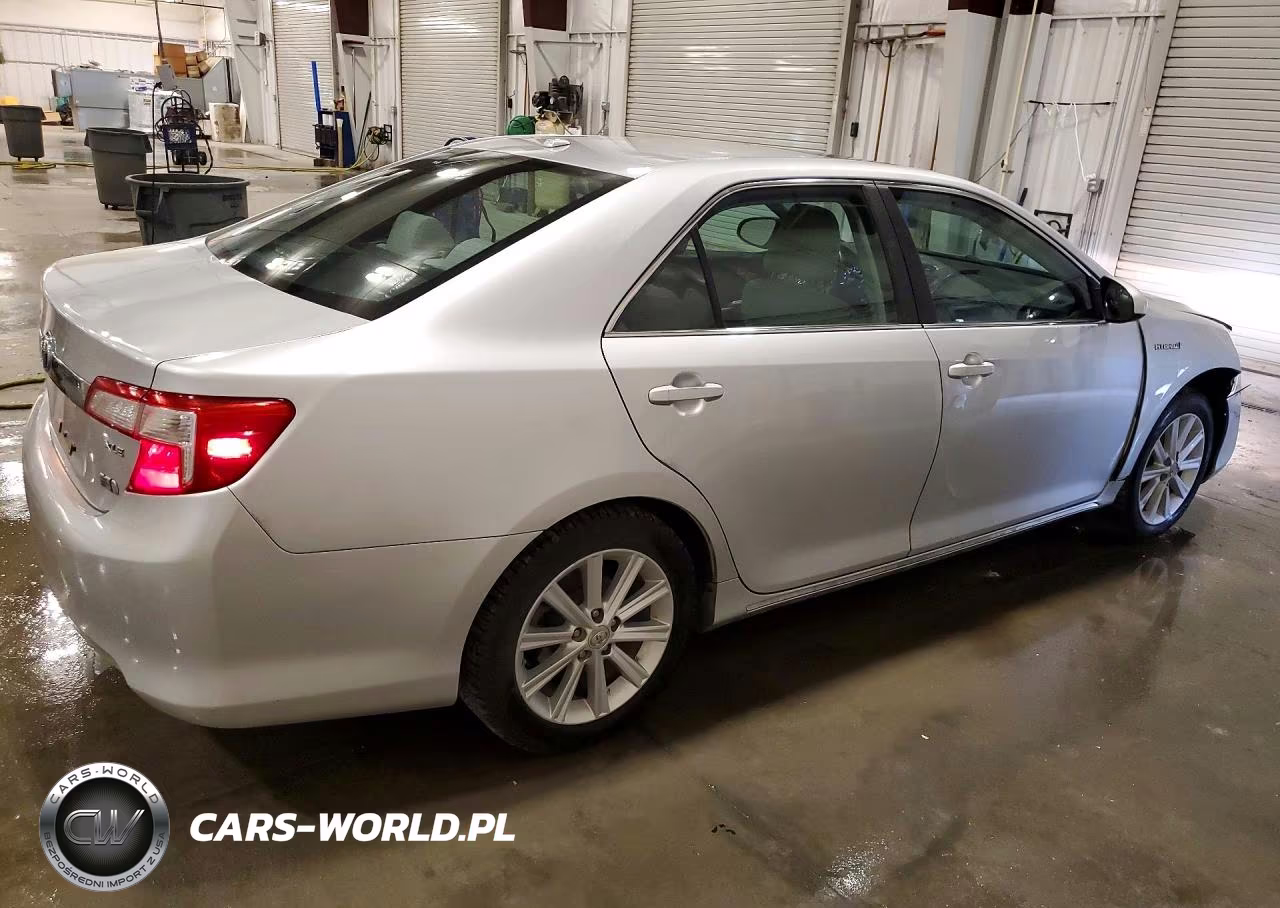 2012 Toyota Camry Hybrid Xle VIN:4T1BD1FK5CU050283 - 3