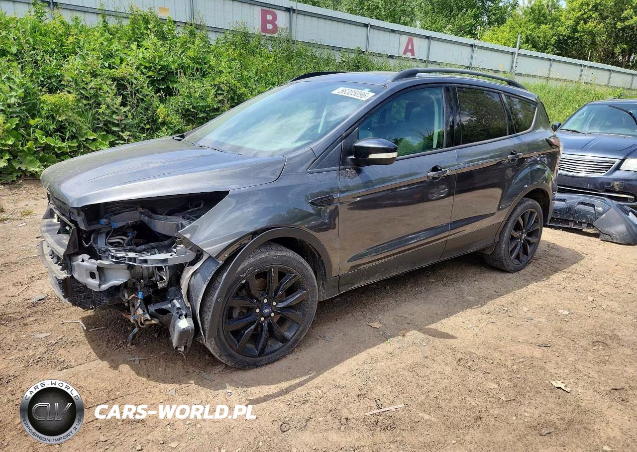 2018 Ford Escape Titanium – zdjęcie 1 z 14
