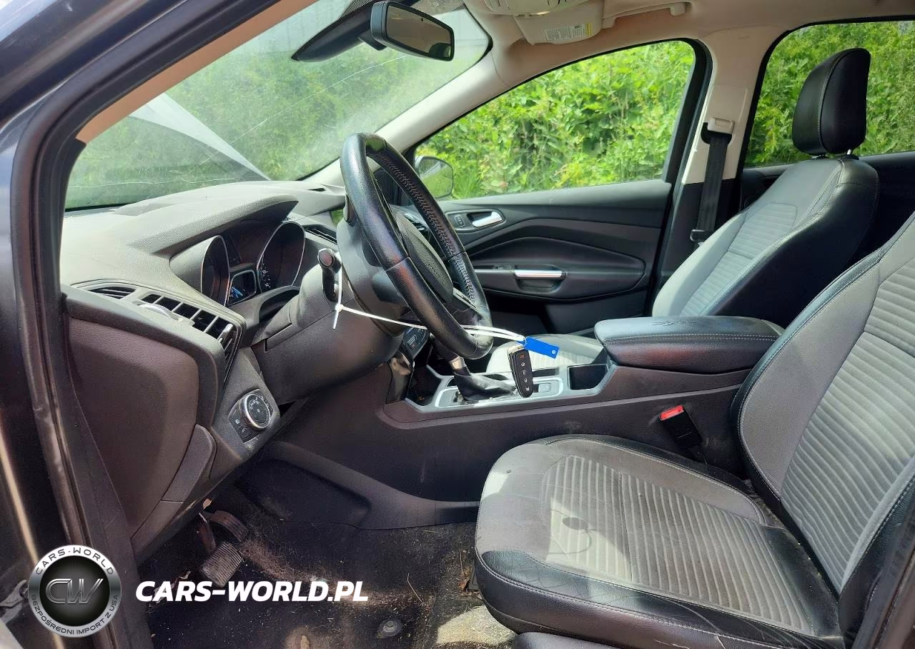 2018 Ford Escape Titanium VIN:1FMCU9J97JUC21376 - 7