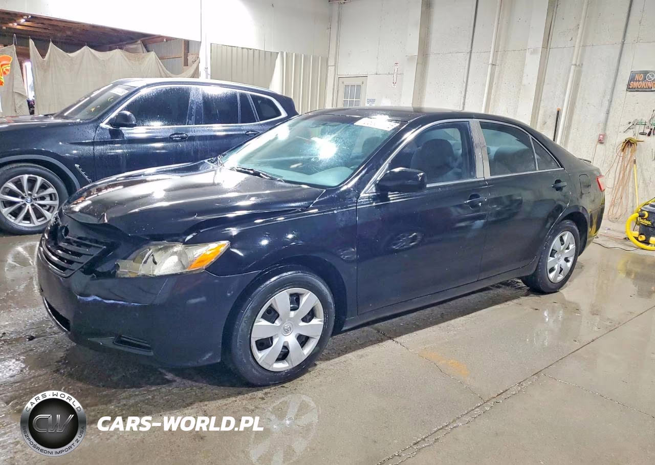 2007 Toyota Camry Le – zdjęcie 1 z 12