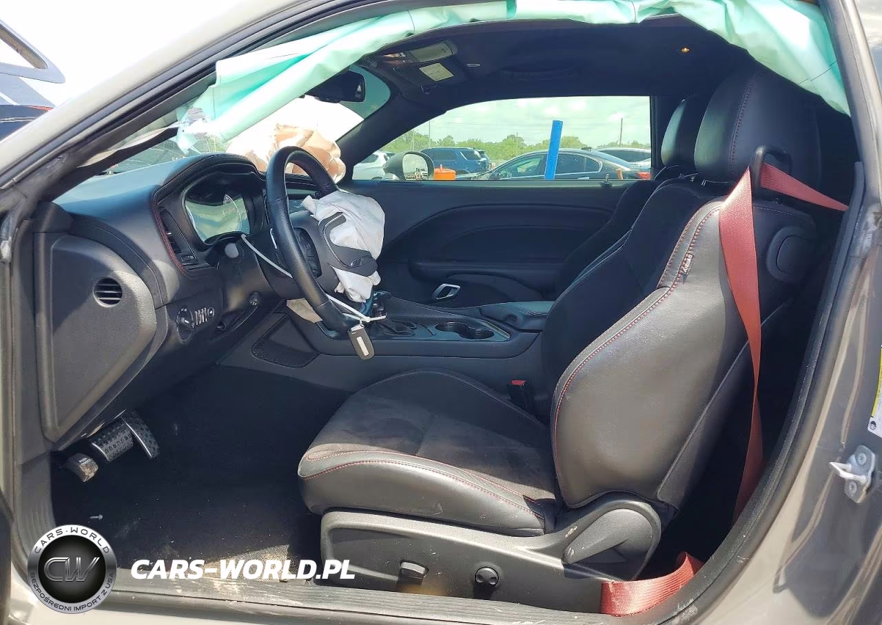 2023 Dodge Challenger R VIN:2C3CDZFJ6PH596358 - 7