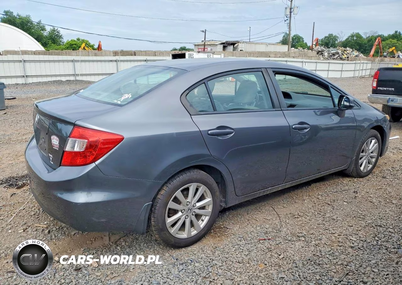 2012 Honda Civic Exl VIN:19XFB2F91CE315696 - 3