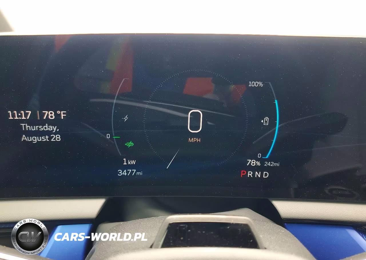 2026 Cadillac Optiq Luxury VIN:3GYK3DM40TS123535 - 9
