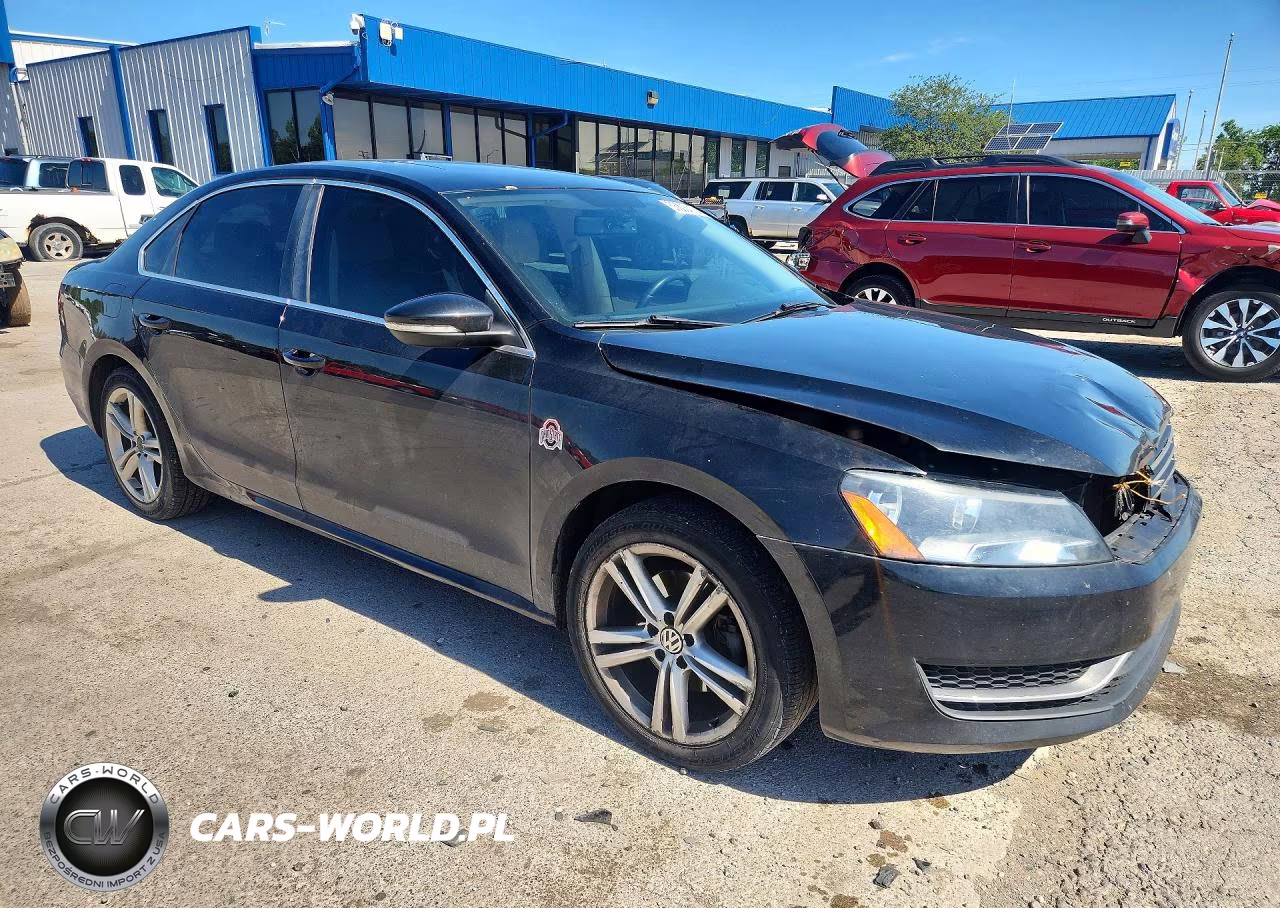2014 Volkswagen Passat Se VIN:1VWBS7A38EC082776 - 4