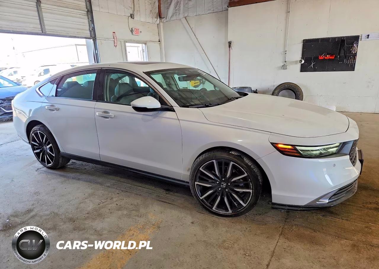 2026 Honda Accord Touring Hybrid VIN:1HGCY2F82TA001620 - 4