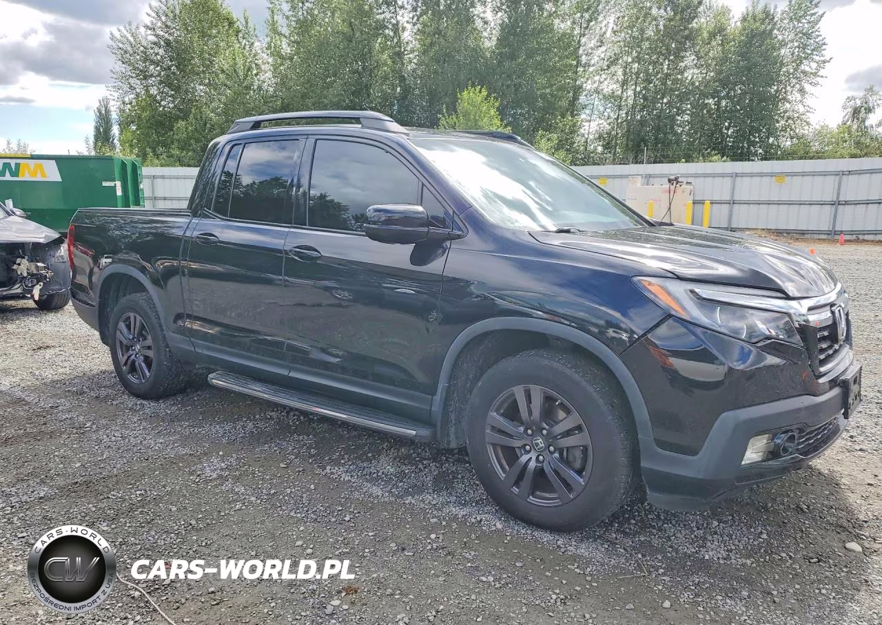 2017 Honda Ridgeline Sport VIN:5FPYK3F16HB021907 - 4