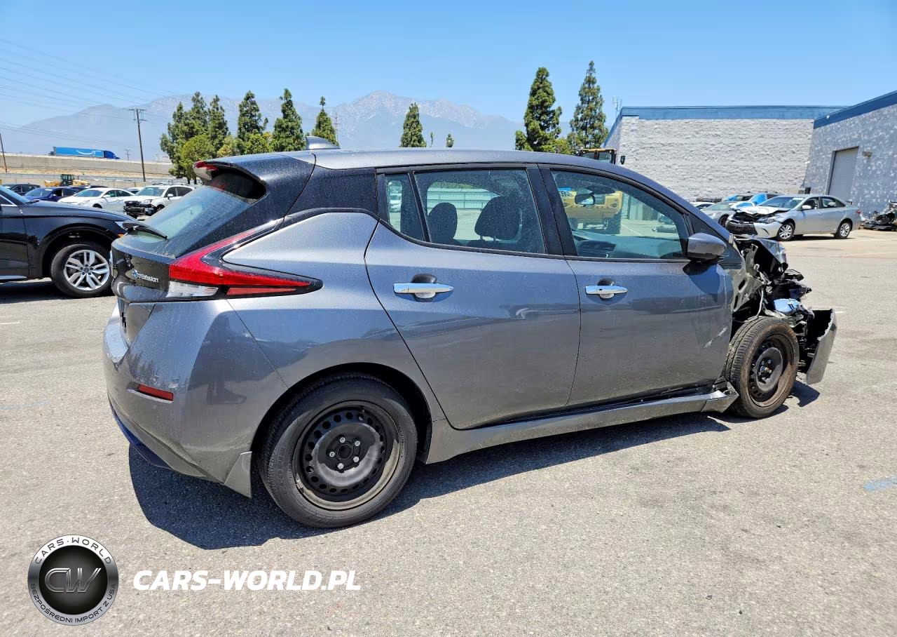 2020 Nissan Leaf S VIN:1N4AZ1BPXLC302446 - 3