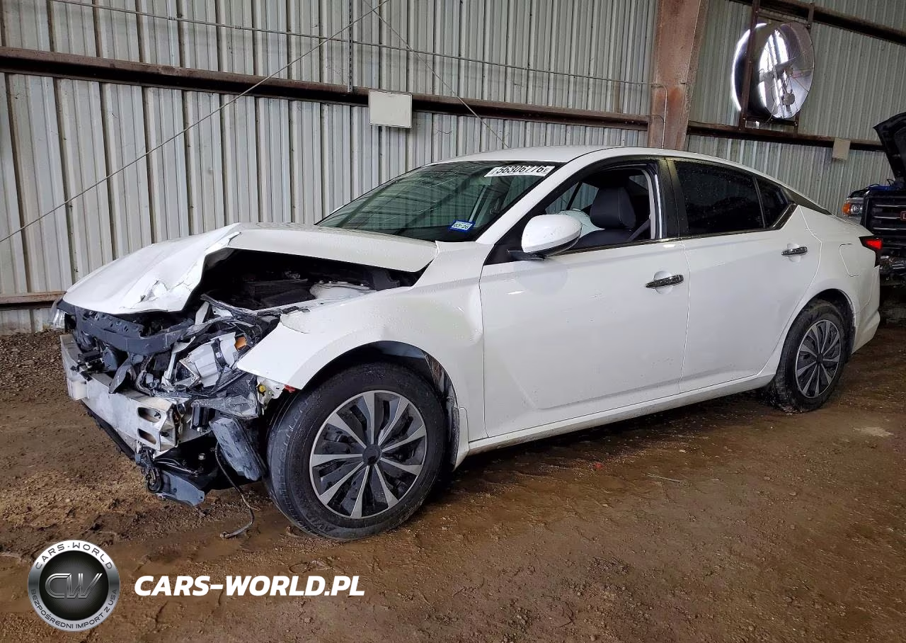 2019 Nissan Altima 4 D – zdjęcie 1 z 12